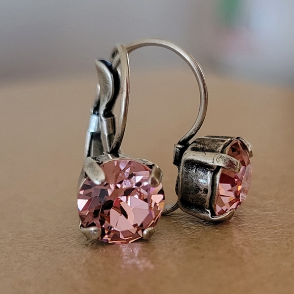 Austrian Crystal Earrings in Antique Silver - Picture 5 of 8